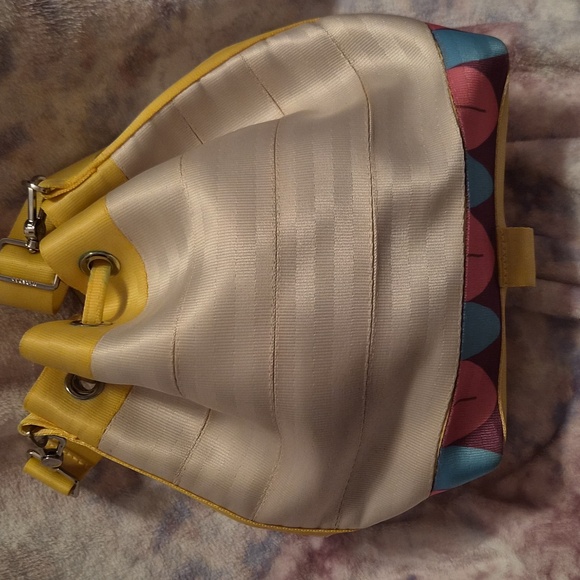 RARE Mrs Potts Disney X Harvey Convertible Seatbelt Bag main image 5